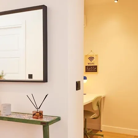 Renovated 2br Near Galata Tower 3 *