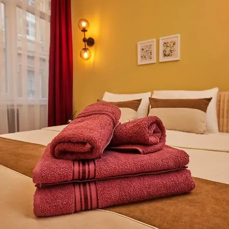 Apartment Renovated 2br Near Galata Tower 3